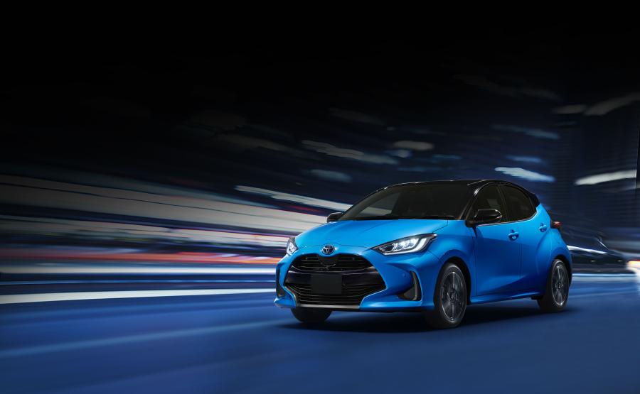  Toyota Yaris Hybrid 2020 года  (JP) (фото 1 из 25)
